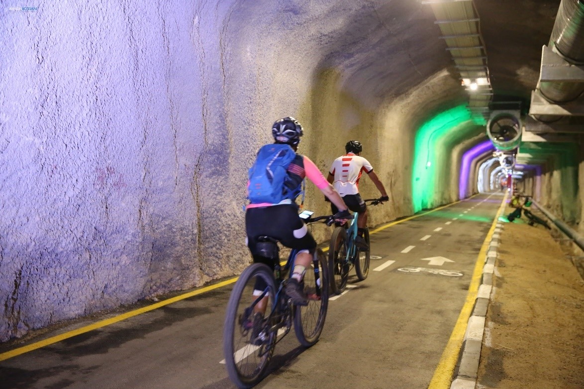 Se inaugura en Jerusalén el primer túnel para bicicletas de Israel