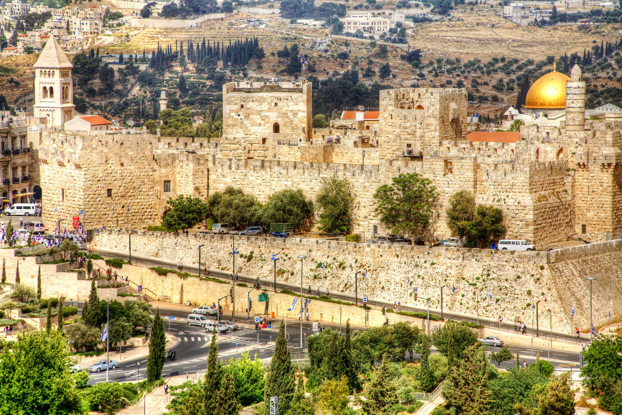 Jerusalén tendrá un autobús turístico de dos pisos  